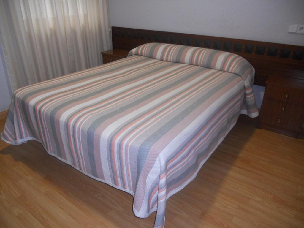 Hostal Olga Madrid Room photo